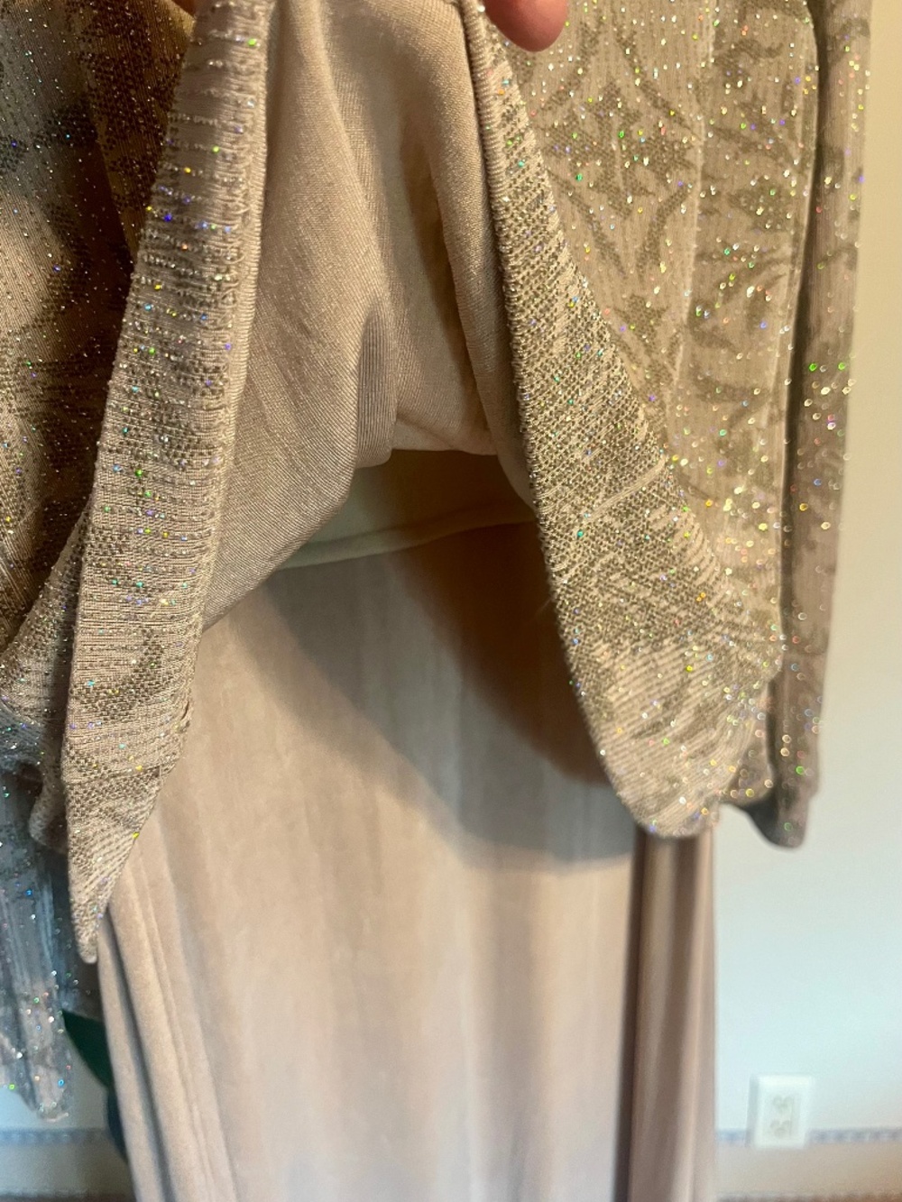 ALEX EVENINGS Stunning Gown 2 pc. Sleeveless with jacket. Mother of the Bride - Picture 8 of 10